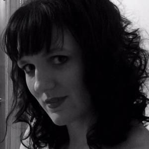 Meet your Posher, Karie